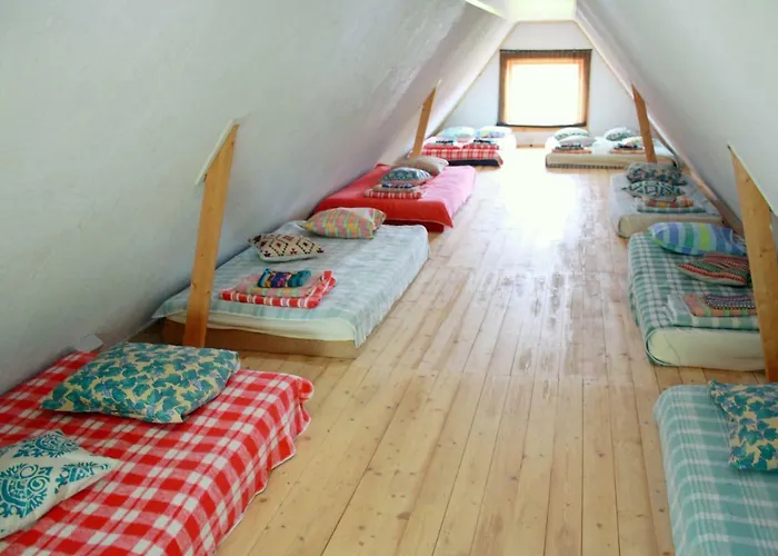 Pedaja Puhketalu Campsite *